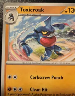 Toxicroak 024/064 Common Scarlet & Violet: Shrouded Fable Pokemon TCG - Image 2