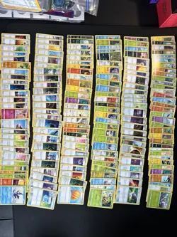 Pokemon TCG Lot 120+ Cards w/ Kyogre Tin - Image 3