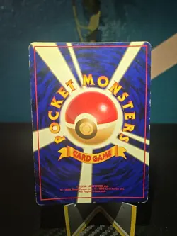 Pokemon card TCG Moltres No.146 Holo Rare Old Back Fossil 1997 Japanese - Image 2