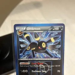 2013 Umbreon 64/116 Team Plasma Pokemon Card Non-Holo - Image 4