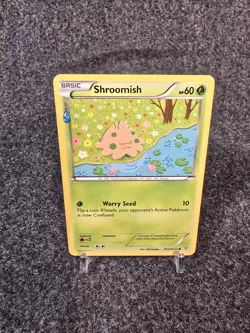 Pokemon TCG Shroomish RC2/RC32 Generations Radiant Collection Light Play - Image 1