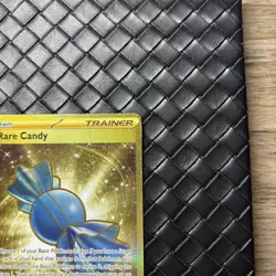 Rare Candy 256/198 [MP] Gold Hyper Rare Scarlet & Violet Base Set Pokemon Card - Image 4