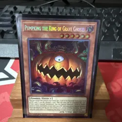 Yugioh! 1x Pumpking the King of Grave Ghosts MZMU-EN001 Secret Rare 1st Ed NM - Image 1