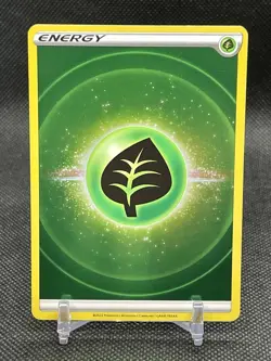 Grass Energy Reverse Holo NM/M Crown Zenith Pokemon Card - Image 1