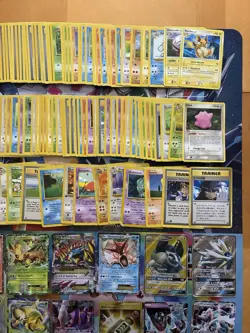 Vintage & Modern Pokemon Card Lot Holo Etc MP-Damaged Flareon Jolteon 755+ - Image 4