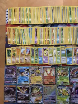 Vintage & Modern Pokemon Card Lot Holo Etc MP-Damaged Flareon Jolteon 755+ - Image 5