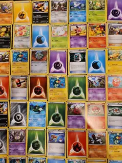 2011 POKEMON CARDS, 180 LOT, Variety - Image 4