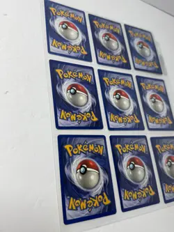 LOT OF 25 POKEMON Pokemon VINTAGE TRADING CARD COLLECTION - Image 3