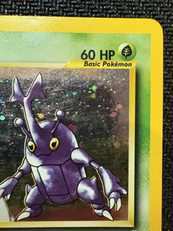 Pokemon TCG Heracross Neo Genesis Holo Card 6/111 Unlimited Rare Vintage 2000 - Image 3