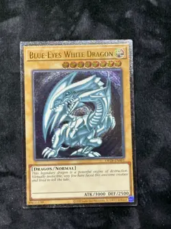 YUGIOH Blue-Eyes White Dragon OP28-EN001 Ultimate Rare NM #65 - Image 1
