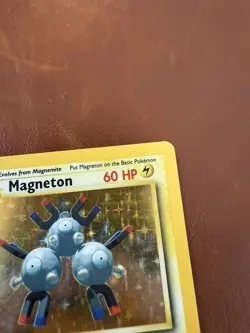 Magneton 9/130 Base Set 2 Unlimited Holo Rare Pokemon - Image 4