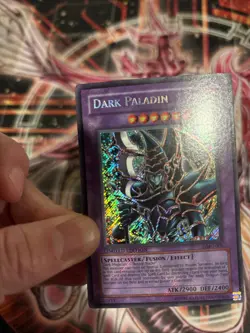 Dark Paladin DMG-001 Limited Edition Secret Rare - Image 4