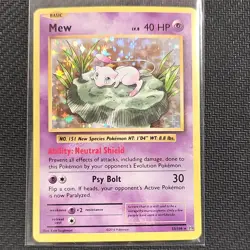 Pokemon Mew 53/108 Evolutions Holo Rare Card 40 HP English TCG - Image 1