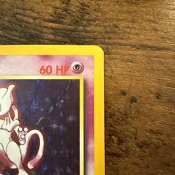 Pokemon TCG Mewtwo Holographic Base Set 10/102 NM+ - Image 3
