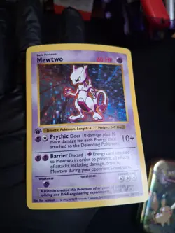 Pokemon TCG Mewtwo 10/102 – 1st Edition Shadowless Holo – Vintage WOTC Base Set - Image 2