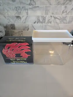 Pokemon TCG Sword & Shield Lost Origin Pokemon Center Elite Trainer Box - 85135 820650851353 - Image 3
