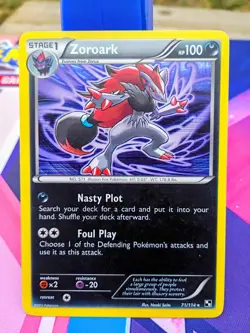 Pokemon TCG Zoroark Holo Rare Card 71/114 Black and White - Image 1