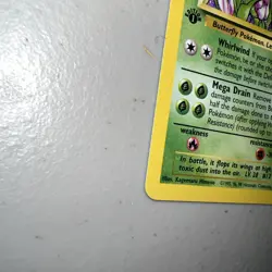 1st Edition Butterfree 33/64 Jungle Uncommon Pokemon TCG Vintage WotC 1999 NM - Image 2