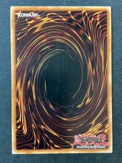 Yu-Gi-Oh TCG #MVP1-ENG54 Dark Magician 1st Edition Gold Rare HP (Scratches) - Image 2