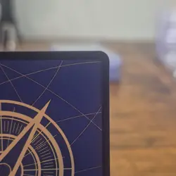 Bandai One Piece CCG Vinsmoke Reiju OP06-068 Holo Character Card 2000 Power - Image 4