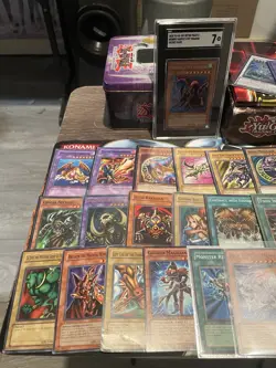 yugioh binder collection lot Dark Magician,dark Magician Girl, Blue Eyes Dragon - Image 2