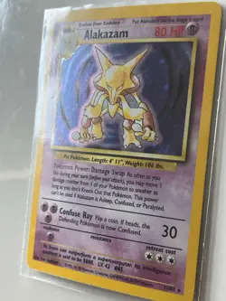 Alakazam 1/102 Pokemon Base Set - Image 4