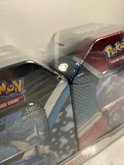 Pokemon TCG V Heroes Bundle Tins: 2-Pack of Vaporeon & Umbreon - Sealed - Image 5