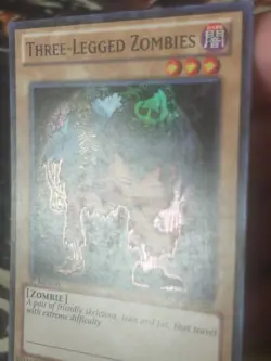 Yugioh: Three-Legged Zombies - LCYW-EN226 - Ultra Rare - 1st Edition - MP - Image 4