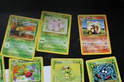 Vintage WOTC Pokemon Card Rare Lot - Base Set 2 - Lot of 24 - Rare C/U - Grass - Image 3