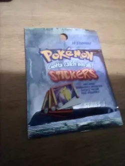Pokemon Stickers Gotta Catch 'em All! 1999 Series 1 Sealed Pack with 10 stickers - Image 2