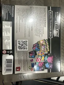 Pokemon TCG: Sword & Shield-Evolving Skies Elite Trainer Box 728192533419 - Image 2