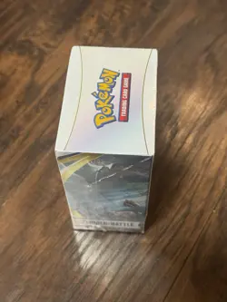 Pokemon TCG Brilliant Stars Build & Battle Box Sealed – SWSH Pre-Release 820650860102 - Image 2