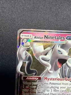 Alolan Ninetales GX 132/214 Sm-Lost Thunder Holo Sun & Moon Pokemon - Image 3