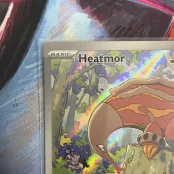 Pokemon: Heatmor - 104/086 - SV: White Flare (WHT) Holo Illustration Rare - Image 2