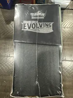 Pokemon Evolving Skies Elite Trainer Box ETB - EXACT ITEM (See all images) - Image 3