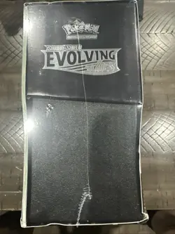 Pokemon Evolving Skies Elite Trainer Box ETB - EXACT ITEM (See all images) - Image 4