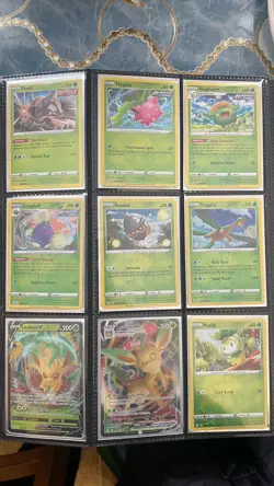 Huge Binder Collection Lot of 300+ Pokemon Card Mixed SWSH/SM V/VMAX/GX Rares - Image 2