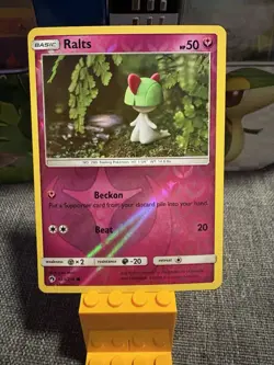 Ralts 139/214 - SM Lost Thunder Pokemon Reverse Holo Yuka Morii - Image 1