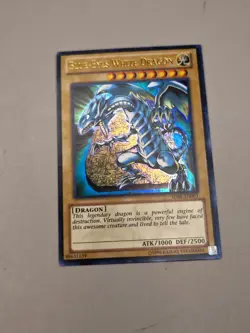 Yu-Gi-Oh Card - SDBE-EN001 - BLUE-EYES WHITE DRAGON ultra rare holo - NM - Image 2