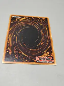 Yu-Gi-Oh Card - SDBE-EN001 - BLUE-EYES WHITE DRAGON ultra rare holo - NM - Image 3
