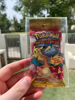 1x *RARE* 2011 Sealed Pokemon Booster Pack - Battle Disc Game CHARIZARD Variant - Image 1