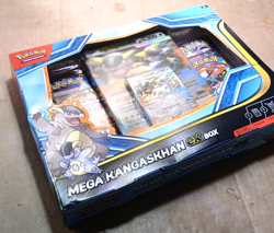 Pokemon TCG: Mega Kangaskhan ex Box (1 Foil Promo Card, 1 Oversize Lenticular - Image 2