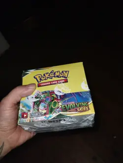 Pokemon TCG Evolving Skies Booster Box English Rayquaza Sylveon - Image 2