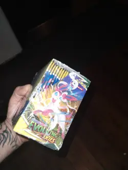 Pokemon TCG Evolving Skies Booster Box English Rayquaza Sylveon - Image 4