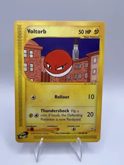 Voltorb 064/147 Aquapolis Uncommon English Pokemon Card - Image 1