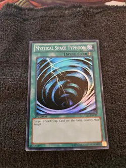 Yugioh TCG - Mystical Space Typhoon - YS13-ENV12 - Super Rare - Image 1