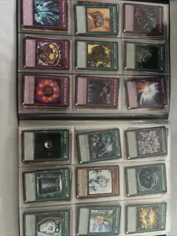 🔥🔥🔥🔥Yugioh Binder Lot Of Cards - Image 4