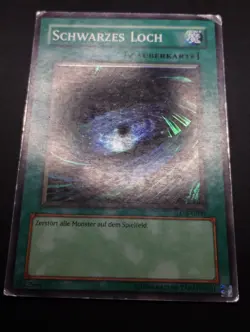 YUGIOH 2003 | DARK HOLE | LOB-G041 | OLD PRINT | GERMAN | VG - GOOD (PLAYED) - Image 5