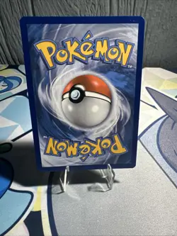 Snorlax 131/185 SWSH04: Vivid Voltage Holo Card English, Near Mint Condition - Image 2