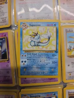 Pokemon TCG Vaporeon 1st Edition Jungle 28/64 Regular Rare Non Holo NM - Image 1